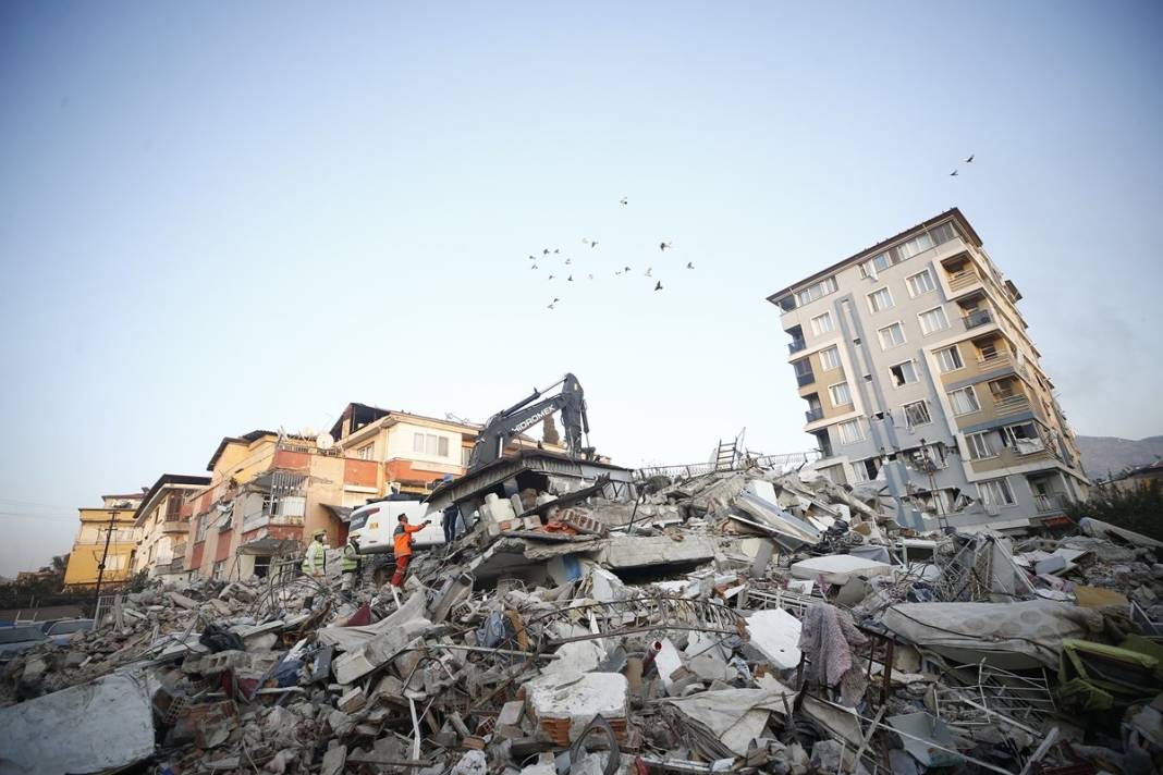 Deprem bölgesinde rakamlar korkunç! Felaketin boyutu gün geçtikçe ortaya çıkıyor 21